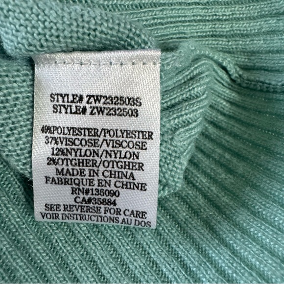 Z Supply Vacay Lightweight Crew-Neck Pullover Sweater in Oasis Blue Size Medium - Picture 8 of 11